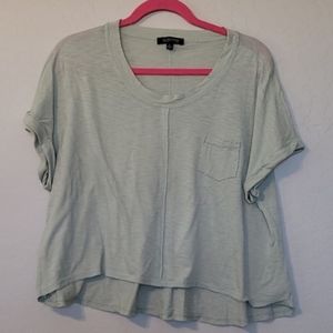 La La Land Creative Co Green High Low Hem Small Front Pocket T-Shirt Size Large